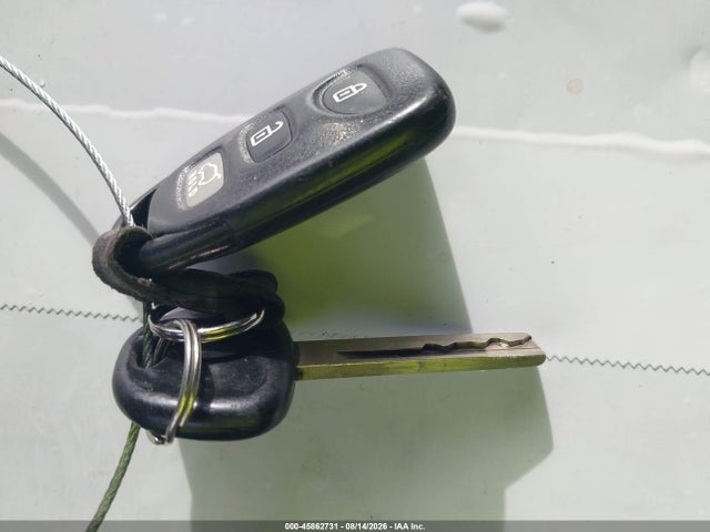 Продаж на аукціоні авто 2017 Hyundai Elantra Gt, vin: KMHD35LH3HU356630, номер лоту: 45862731