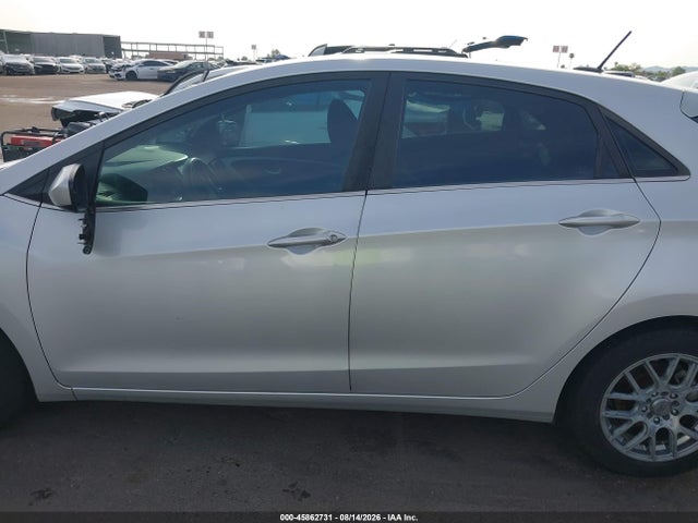 Продаж на аукціоні авто 2017 Hyundai Elantra Gt, vin: KMHD35LH3HU356630, номер лоту: 45862731