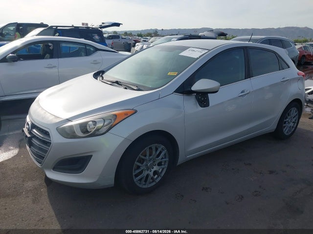Продаж на аукціоні авто 2017 Hyundai Elantra Gt, vin: KMHD35LH3HU356630, номер лоту: 45862731