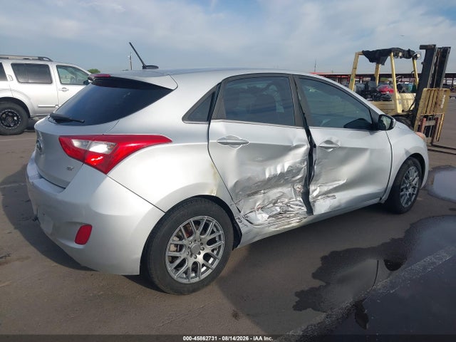 Продаж на аукціоні авто 2017 Hyundai Elantra Gt, vin: KMHD35LH3HU356630, номер лоту: 45862731