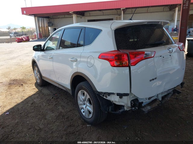Toyota RAV4 LE 2015 JTMZFREV4FJ059313 Image 3