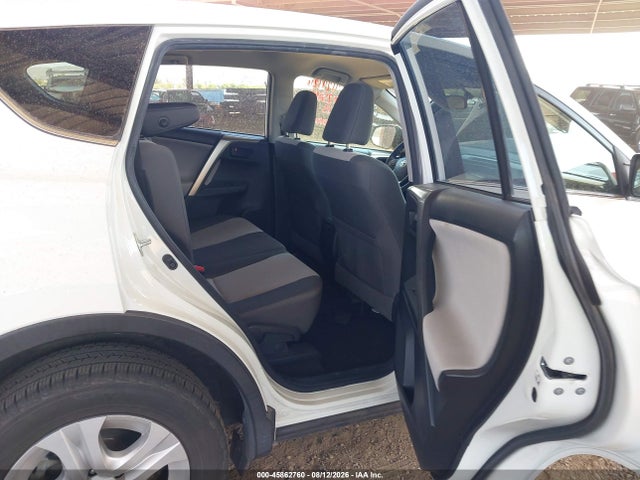 Toyota RAV4 LE 2015 JTMZFREV4FJ059313 Image 8