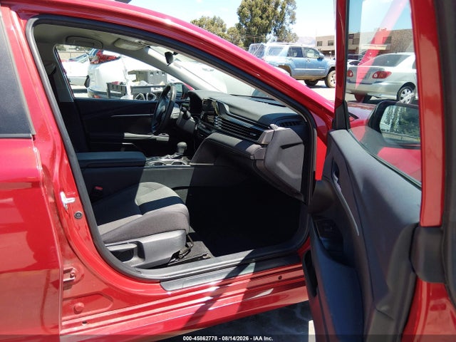 Toyota CAMRY LE 2025 4T1DAACK0SU128120 Image 5