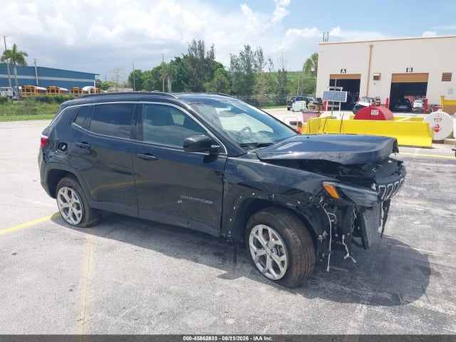 45862833 :رقم المزاد ، 3C4NJDBN0RT110176 vin ، 2024 Jeep Compass Latitude 4x4 مزاد بيع
