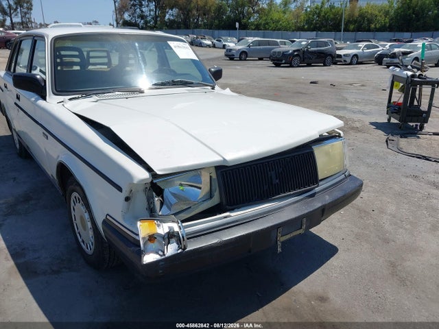Продажа на аукционе авто 1992 Volvo 240 Gl, vin: YV1AS8817N1471116, номер лота: 45862842