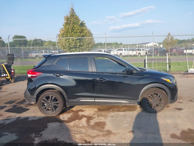 45862843 :رقم المزاد ، 3N1CP5DV2LL516267 vin ، 2020 Nissan Kicks Sr Xtronic Cvt مزاد بيع