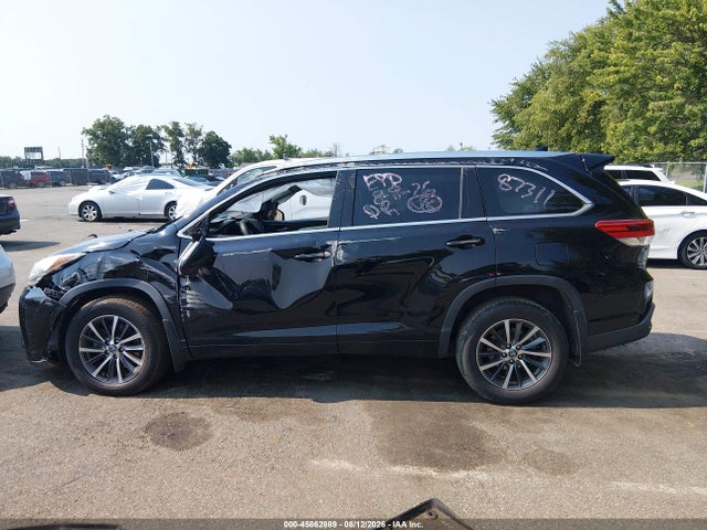 Aukcja sprzedaży 2018 Toyota Highlander Xle, vin: 5TDJZRFH8JS887311, numer aukcji: 45862889