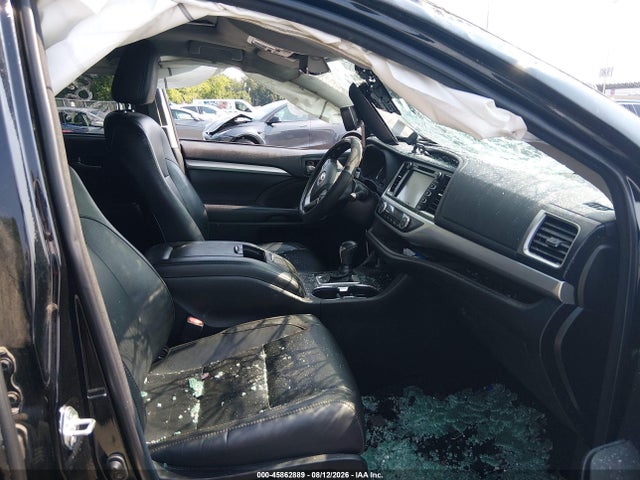 Aukcja sprzedaży 2018 Toyota Highlander Xle, vin: 5TDJZRFH8JS887311, numer aukcji: 45862889