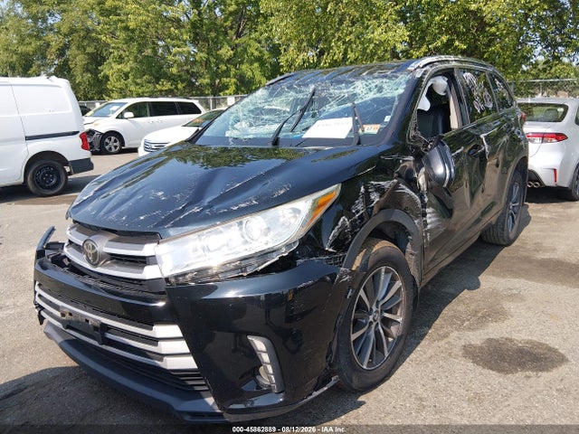 Aukcja sprzedaży 2018 Toyota Highlander Xle, vin: 5TDJZRFH8JS887311, numer aukcji: 45862889