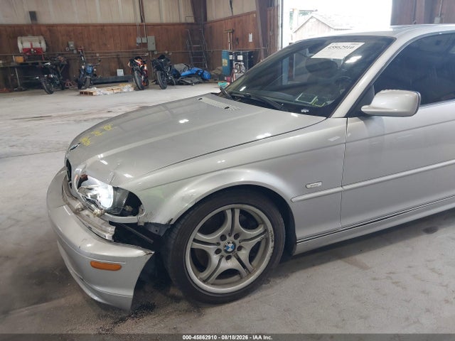 45862910 :رقم المزاد ، WBABN53432JU38527 vin ، 2002 Bmw 330ci مزاد بيع