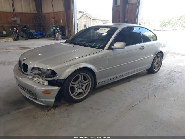 45862910 :رقم المزاد ، WBABN53432JU38527 vin ، 2002 Bmw 330ci مزاد بيع