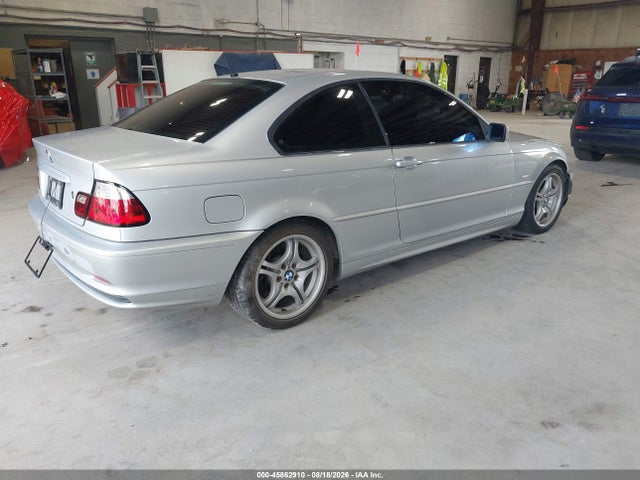 45862910 :رقم المزاد ، WBABN53432JU38527 vin ، 2002 Bmw 330ci مزاد بيع