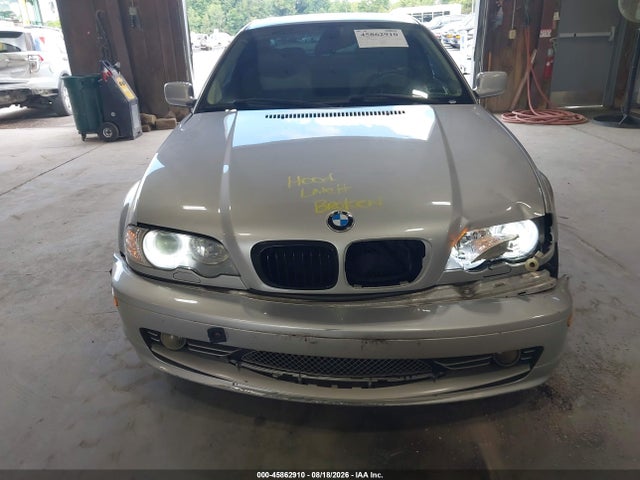 45862910 :رقم المزاد ، WBABN53432JU38527 vin ، 2002 Bmw 330ci مزاد بيع