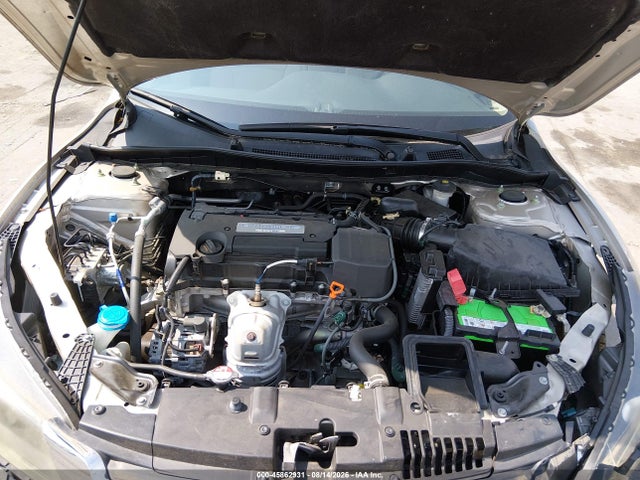 2015 Honda Accord Lx მანქანა იყიდება აუქციონზე, vin: 1HGCR2F3XFA135152, აუქციონის ნომერი: 45862931