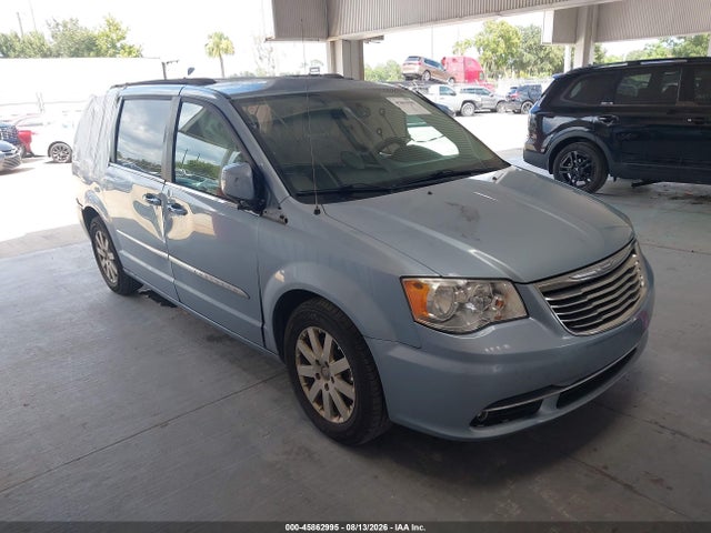 2016 Chrysler Town & Country Touring მანქანა იყიდება აუქციონზე, vin: 2C4RC1BG4GR222068, აუქციონის ნომერი: 45862995
