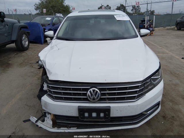 1VWBT7A37GC061031 Volkswagen Passat 1.8t Se