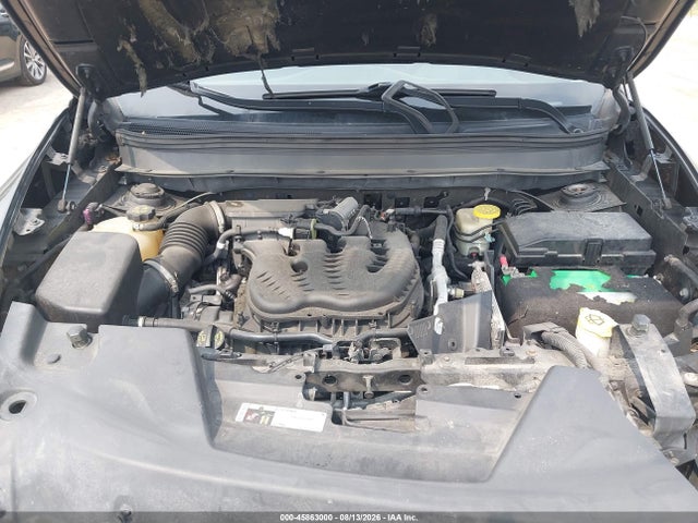 45863000 :رقم المزاد ، 1C4PJLCS6EW106046 vin ، 2014 Jeep Cherokee Latitude مزاد بيع