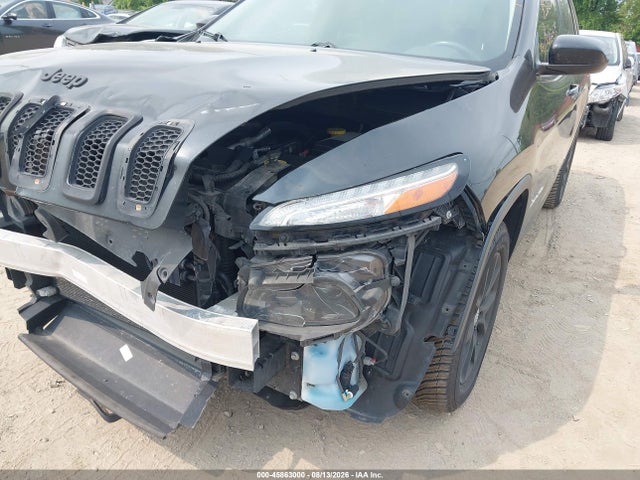 45863000 :رقم المزاد ، 1C4PJLCS6EW106046 vin ، 2014 Jeep Cherokee Latitude مزاد بيع