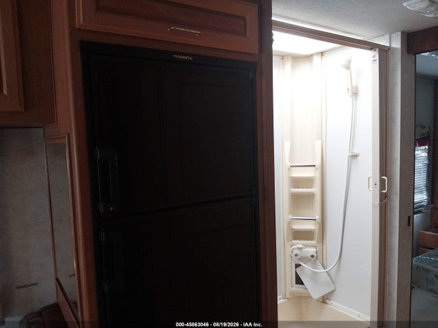 Aukcja sprzedaży 2000 Fleetwood Southwind, vin: 5B4LP37J5Y3321136, numer aukcji: 45863046