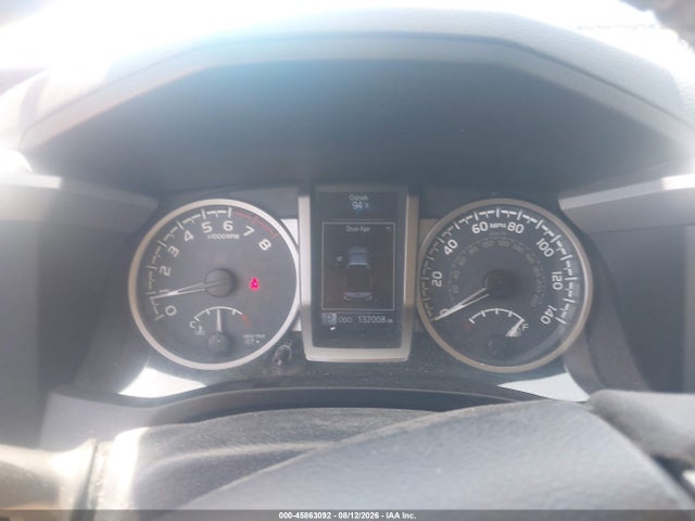 2017 Toyota Tacoma Sr5 V6 მანქანა იყიდება აუქციონზე, vin: 5TFSZ5AN6HX076282, აუქციონის ნომერი: 45863092