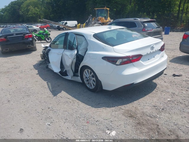 45863112 :رقم المزاد ، 4T1C11AK5PU172331 vin ، 2023 Toyota Camry Le مزاد بيع