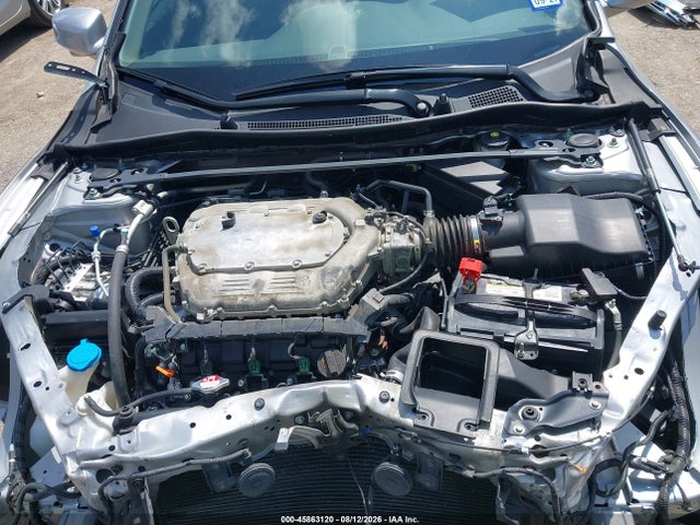 45863120 :رقم المزاد ، 1HGCR3F94HA015151 vin ، 2017 Honda Accord Touring V6 مزاد بيع
