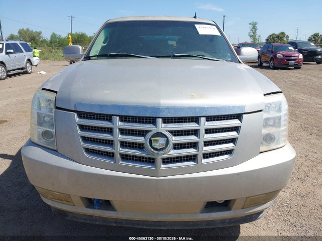 45863130 :رقم المزاد ، 1GYEC63897R324811 vin ، 2007 Cadillac Escalade مزاد بيع
