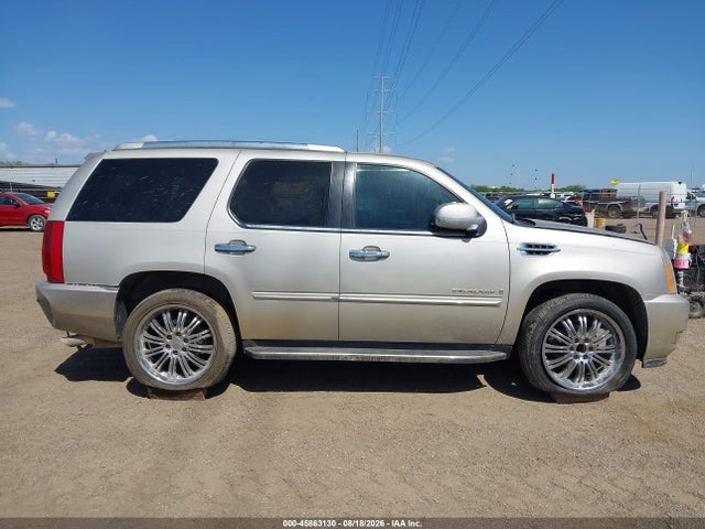 45863130 :رقم المزاد ، 1GYEC63897R324811 vin ، 2007 Cadillac Escalade مزاد بيع