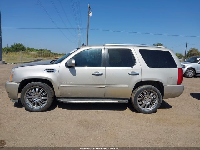 45863130 :رقم المزاد ، 1GYEC63897R324811 vin ، 2007 Cadillac Escalade مزاد بيع