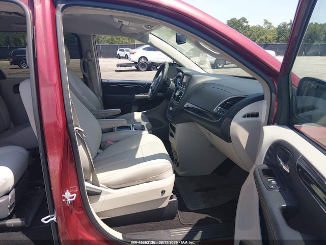 45863136 :رقم المزاد ، 2C4RC1BG8DR647398 vin ، 2013 Chrysler Town & Country Touring مزاد بيع