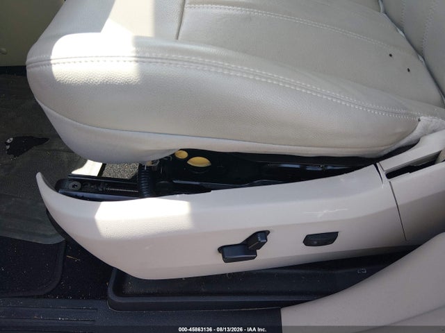 45863136 :رقم المزاد ، 2C4RC1BG8DR647398 vin ، 2013 Chrysler Town & Country Touring مزاد بيع