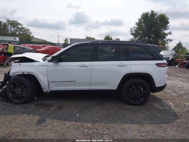Продаж на аукціоні авто 2025 Jeep Grand Cherokee Limited 4x4, vin: 1C4RJHBG6S8792608, номер лоту: 45863154