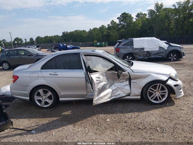 Aukcja sprzedaży 2012 Mercedes-benz C 250 Luxury/sport, vin: WDDGF4HB8CR195426, numer aukcji: 45863176