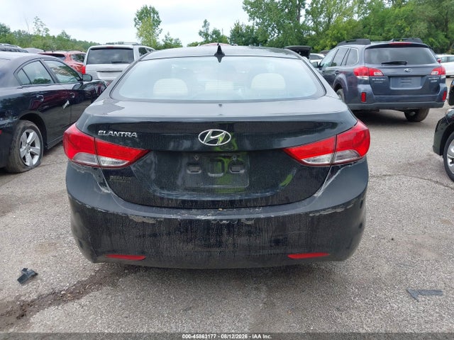 2013 Hyundai Elantra Gls მანქანა იყიდება აუქციონზე, vin: 5NPDH4AE7DH175401, აუქციონის ნომერი: 45863177