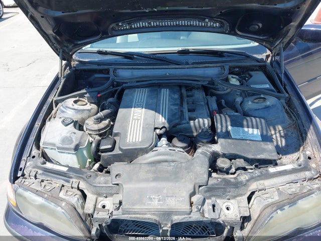 45863200 :رقم المزاد ، WBAAX134X3PJ00541 vin ، 2003 Bmw 325it مزاد بيع