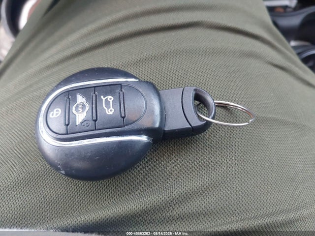 Продаж на аукціоні авто 2018 Mini Countryman Cooper, vin: WMZYS7C3XJ3E08519, номер лоту: 45863202