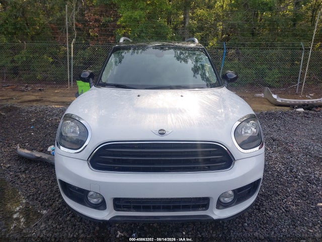 Продаж на аукціоні авто 2018 Mini Countryman Cooper, vin: WMZYS7C3XJ3E08519, номер лоту: 45863202
