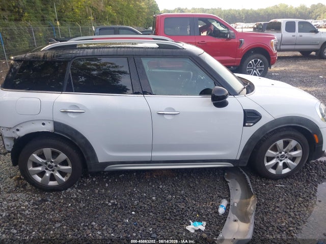 Продаж на аукціоні авто 2018 Mini Countryman Cooper, vin: WMZYS7C3XJ3E08519, номер лоту: 45863202