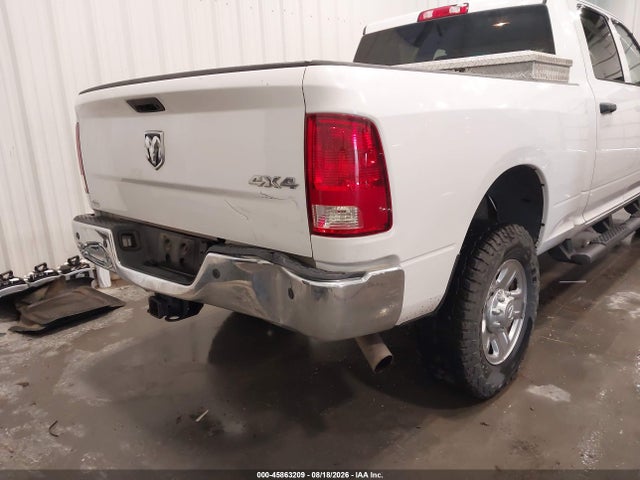Продажа на аукционе авто 2017 Ram 2500 Tradesman  4x4 6'4 Box, vin: 3C6UR5CJ0HG589722, номер лота: 45863209