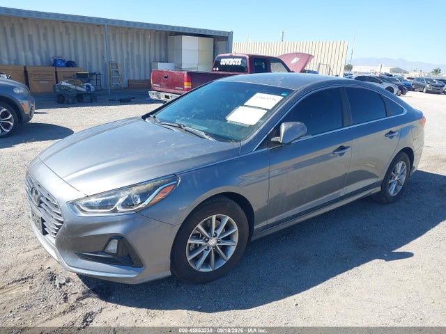Hyundai SONATA SE 2019 5NPE24AF9KH742879 Image 2