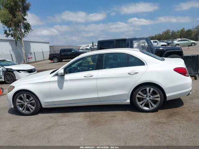 55SWF4JB0FU066377 Mercedes-Benz C 300