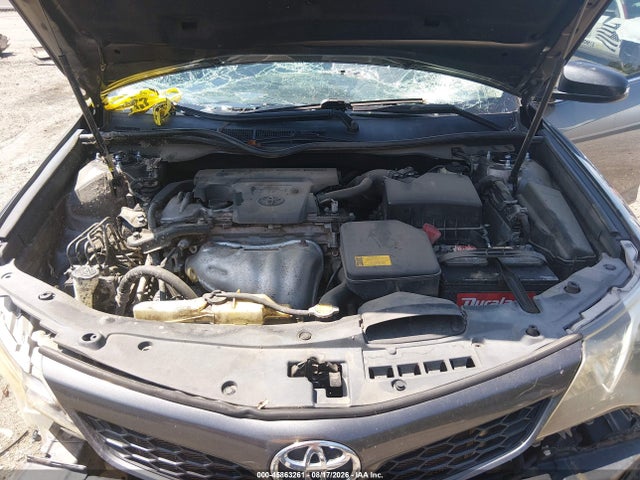 45863261 :رقم المزاد ، 4T1BF1FK7EU442517 vin ، 2014 Toyota Camry Se Sport مزاد بيع