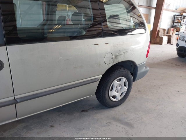 Продаж на аукціоні авто 2000 Dodge Caravan, vin: 2B4FP25B8YR708460, номер лоту: 45863265
