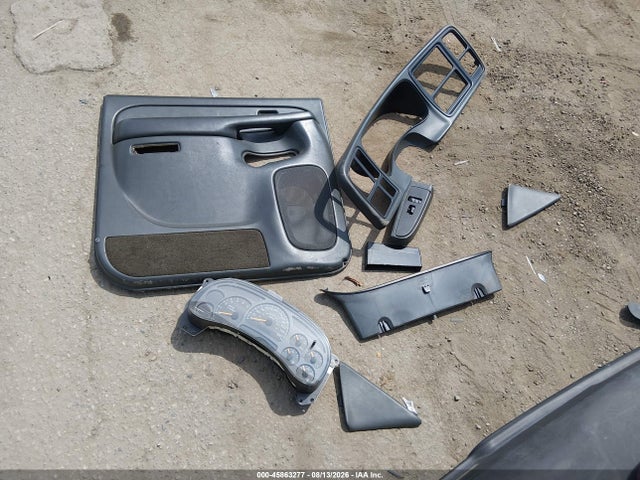 45863277 :رقم المزاد ، 2GCEC13T241411029 vin ، 2004 Chevrolet Silverado 1500 Ls مزاد بيع