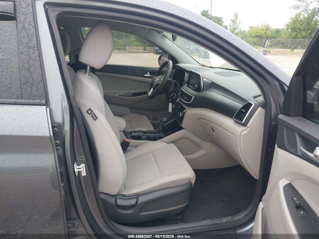 Продажа на аукционе авто 2019 Hyundai Tucson Se, vin: KM8J2CA42KU909365, номер лота: 45863307