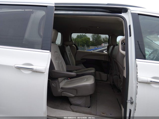 Aukcja sprzedaży 2017 Chrysler Pacifica Touring-l, vin: 2C4RC1BG2HR569139, numer aukcji: 45863315