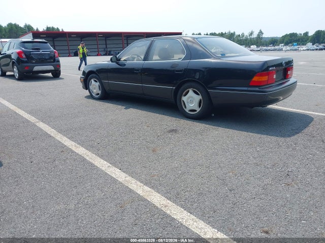 1998 Lexus Ls 400 მანქანა იყიდება აუქციონზე, vin: JT8BH28F6W0111889, აუქციონის ნომერი: 45863328