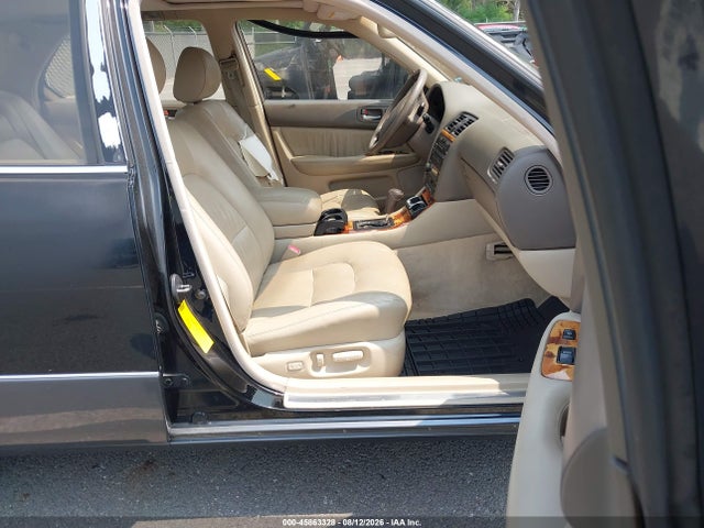 1998 Lexus Ls 400 მანქანა იყიდება აუქციონზე, vin: JT8BH28F6W0111889, აუქციონის ნომერი: 45863328