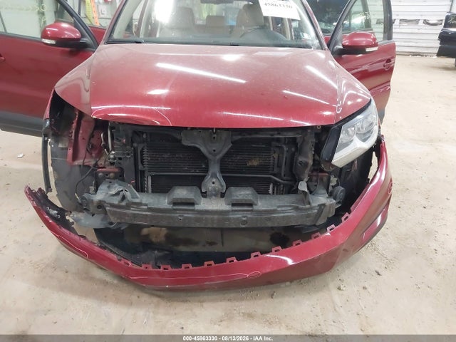 Aukcja sprzedaży 2016 Volkswagen Tiguan S, vin: WVGBV7AX1GW055543, numer aukcji: 45863330