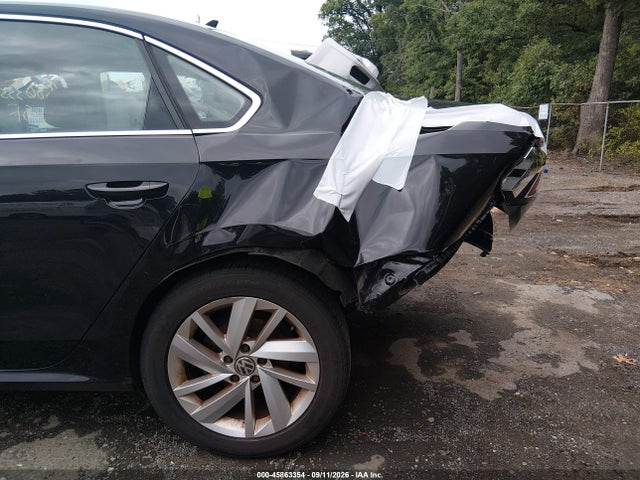 Продажа на аукционе авто 2018 Volkswagen Passat 2.0t Se, vin: 1VWBA7A38JC003720, номер лота: 45863354